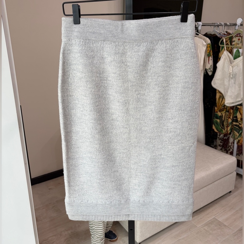 Club Monaco Light Gray Pencil Skirt
